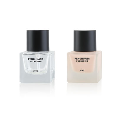 Clear Liquid Foundation Bottles 30ml Capacity Press Serum Pump for Precise and Controlled Dispensing