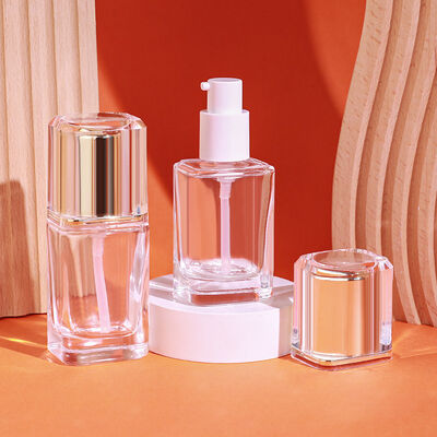 القاعدة السائلة زجاجات عبوات تجميل زجاجية مع 30ml سعة الطباعة قابلة للتخصيص والتصميم الصلبة ضد التسرب