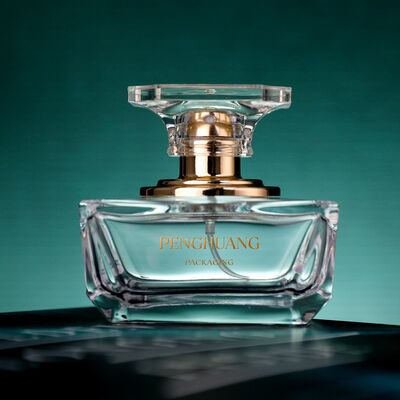 المنتج الأصلي المقبول زجاجة مصل الزيت مع قطرة الخيزران قطعة ذهبية تعديل التعبئة والتغليف للزيوت الأساسية العناية بالبشرة التجميل