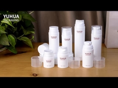 تخصيص شعار اسطوانة PP زجاجة مضخة فراغ لتغليف مستحضرات التجميل